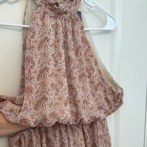 Pink Ruffled Halter‎ Neck Mini Sundress - Picture 4 of 9